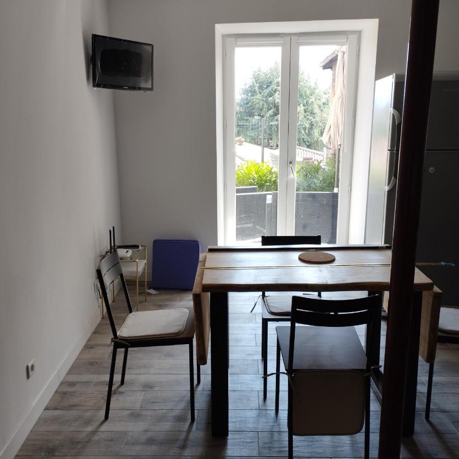 Trevoux: Loft Ravissant Avec Terrasse公寓 外观 照片